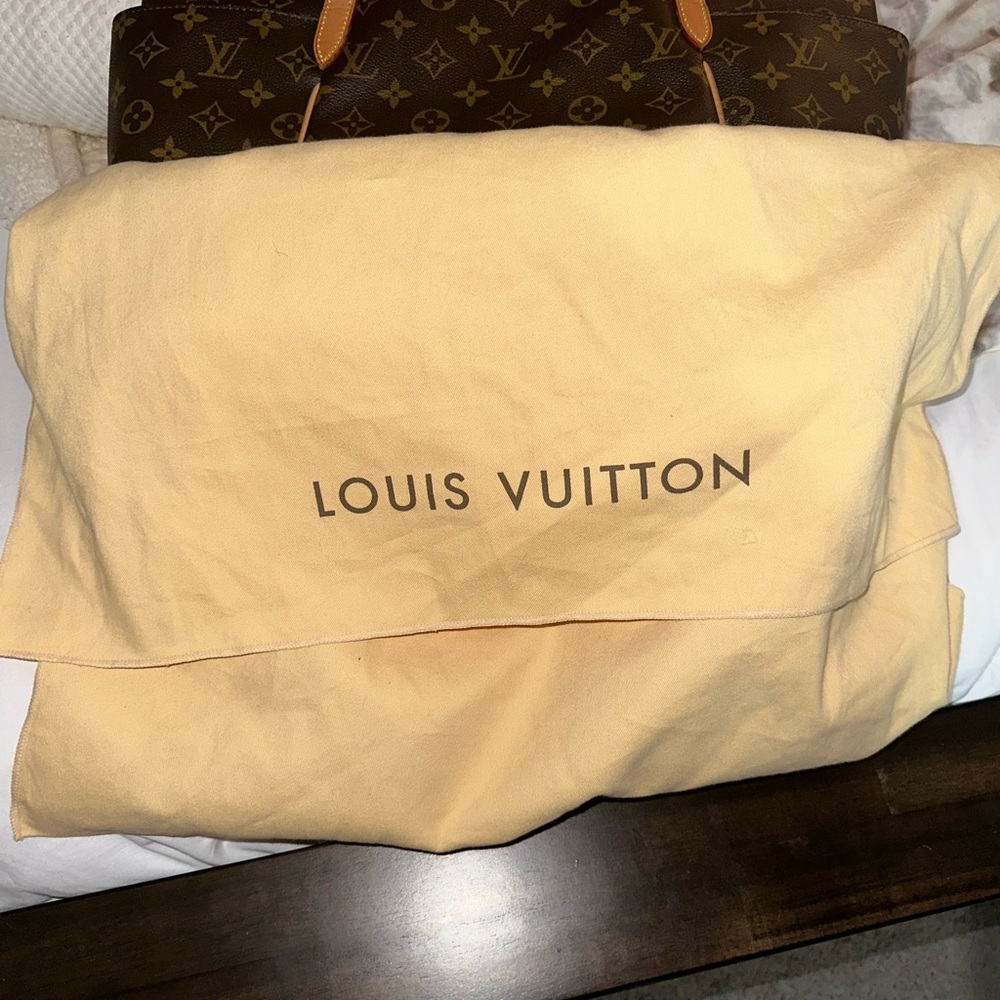 Louis Vuitton Totally tote monogram MM - Picture 8 of 14